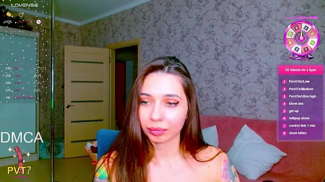 vinkiepinkie's Live XXX Chat