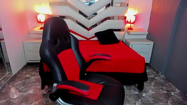 KateTompson_'s Live XXX Chat