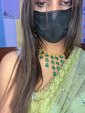 CUTI-NAINAn Webbikameraesitys