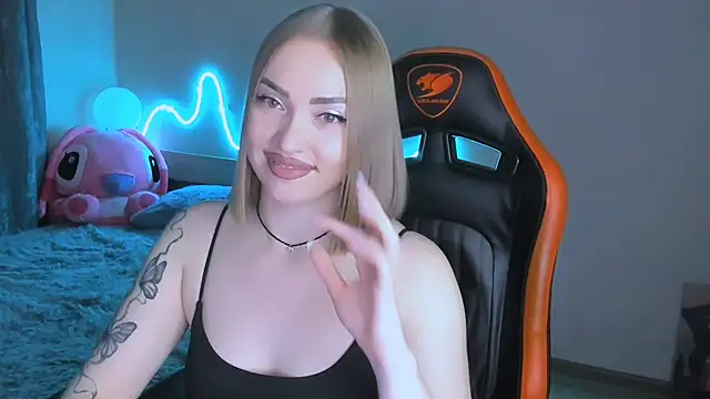 LaraKrein_lk live XXX chat