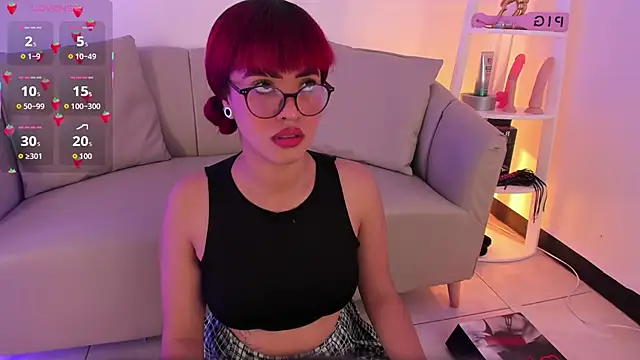 Taylor__Watson live XXX chat