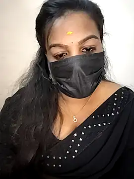 XXX chat uživo modela Tamil_Shara