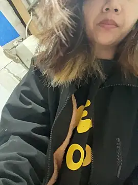 -Lyly_ Show in webcam