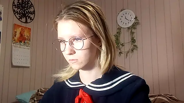 RunawayBr1de live XXX chat