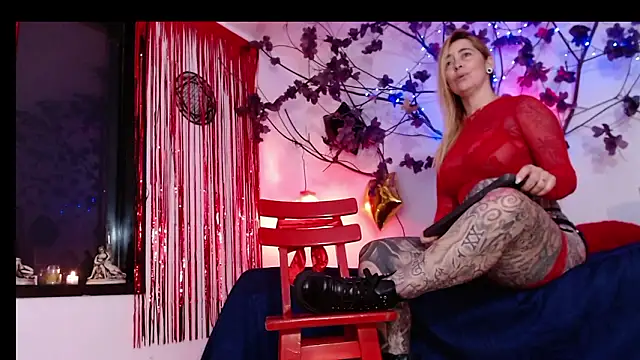 Sara_ValkyriのライブXXXチャット