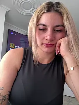 AtheneaRossi Live XXX Chat