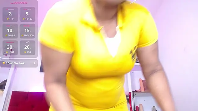 Show de louise_nails na webcam