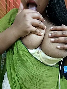 Tanisha-Sultana Webcam-Show