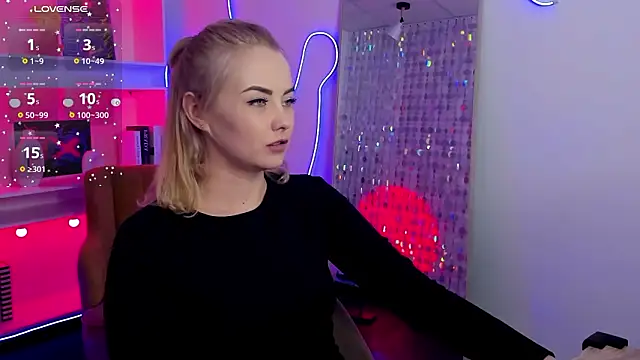 StephanieSweetyn Live XXX chat