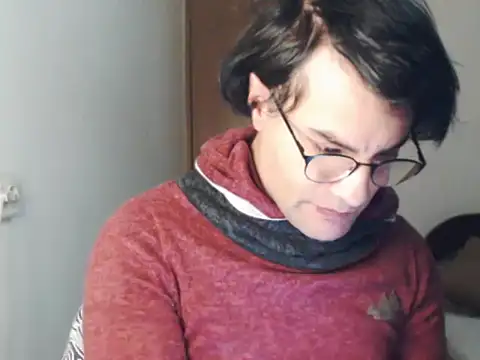 wildpussycat23 élő XXX-chatje