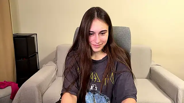 AliceKollttn Live XXX chat