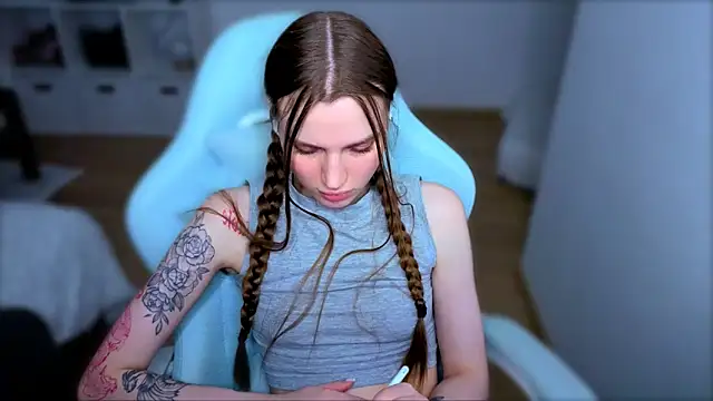 Živý XXX chat StellaLawless