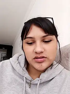 Nicky-7 – Live XXX-chat