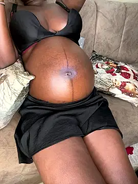 bignipple3 élő XXX-chatje