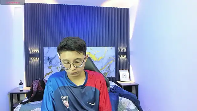 Chat XXX Live SantiagoRusso18