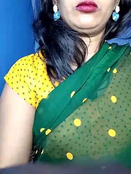 Pokazy przed kamerką – Taara1