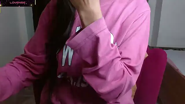 แชท XXX สดของ DesireBliss