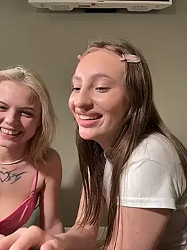 XXX chat uživo modela elloriah