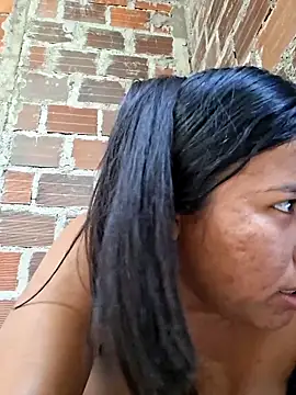 Sweet-Dirty-Storm Chat XXX in diretta