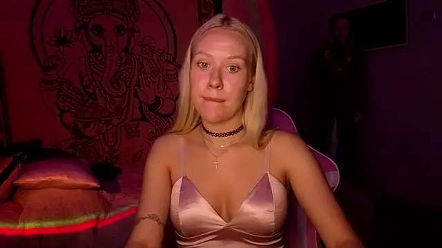 pureeangel Obrolan Langsung XXX