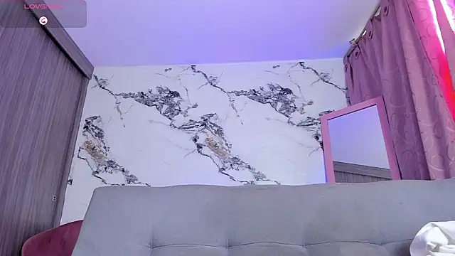 Annaross2 élő XXX-chatje