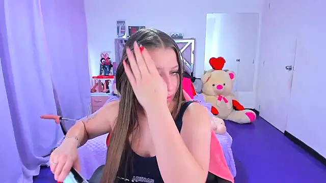 Luna_Analya's Live XXX Chat