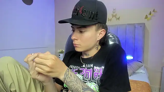 Nascary_Fox's Live XXX Chat