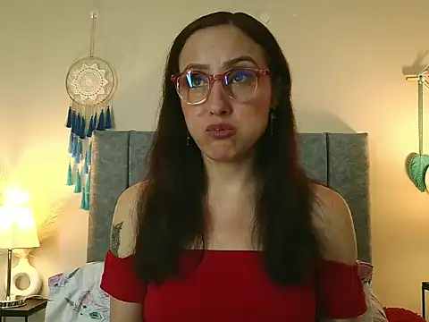 IberianMoonMK Adlı Modelin Canlı XXX Sohbeti