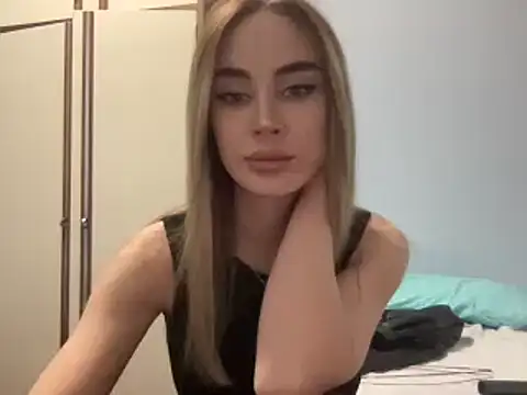 Sweviriss' Live XXX Chat