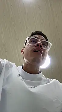 Živý XXX chat Latin_Paisa_Boy