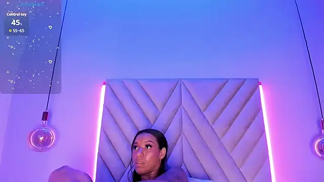 AmberJade's Live XXX Chat