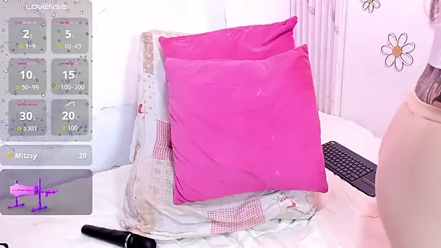 Chat +18 de Dulce_andrea__ ao vivo