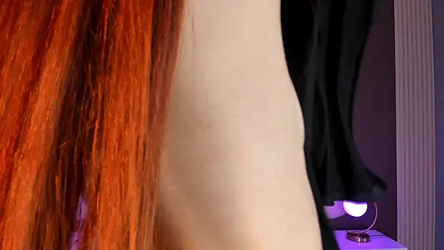 دردشة LolaGray__ الجنسية المباشرة