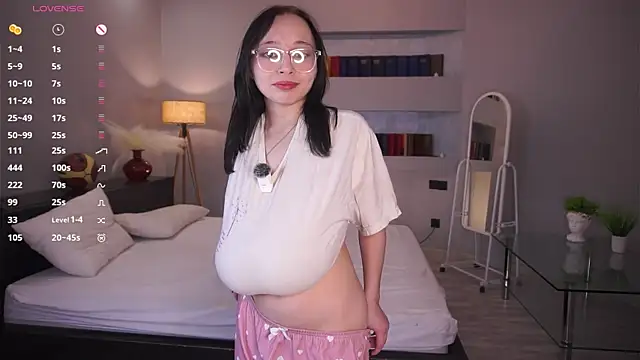 HannaHayles লাইভ XXX চ্যাট