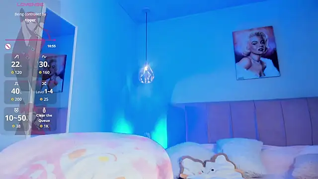 ela_petit Chat XXX live