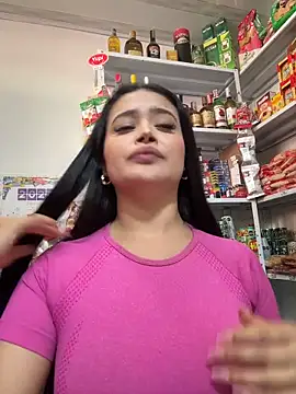 Sara_fun Chat XXX live