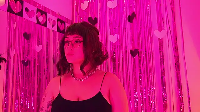 XXX chat uživo modela Gloomydoll