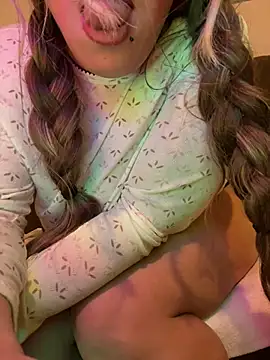 doctora_sara Adlı Modelin Canlı XXX Sohbeti