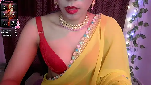 XXX chat uživo modela heyy_kiran