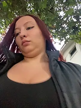 Scarlet_auraa Chat XXX live