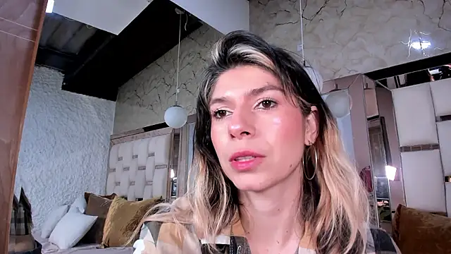 electraknox: онлайн-секс-чат