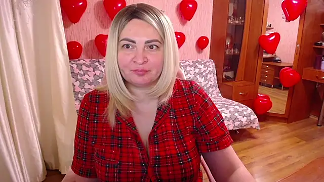 -MeowMeow Chat XXX in diretta