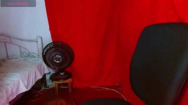 Živý XXX chat latin_princess_12