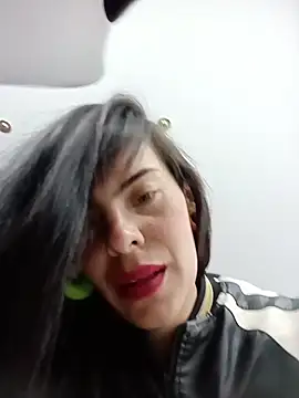 Ali3MartinのライブXXXチャット