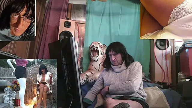 Show modela SissiDomination na web-kameri