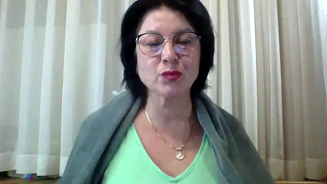 Asay21 Adlı Modelin Canlı XXX Sohbeti