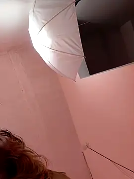 __Emma__11__Lecat_ Adlı Modelin Canlı XXX Sohbeti