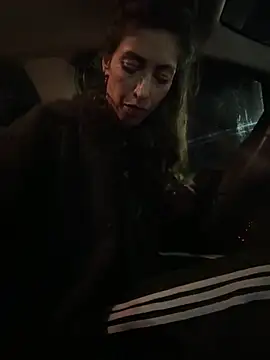 Amani_thewolfn Webbikameraesitys