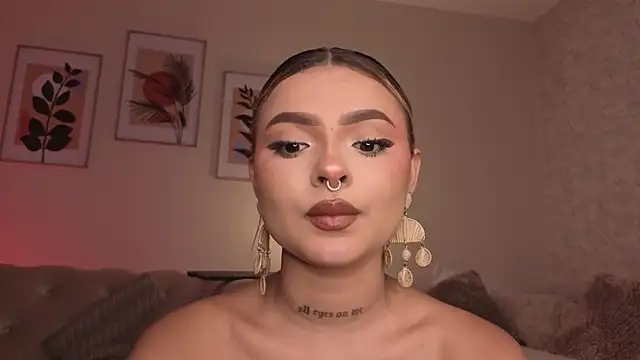 Chat XXX en directo de DahianaWalcott