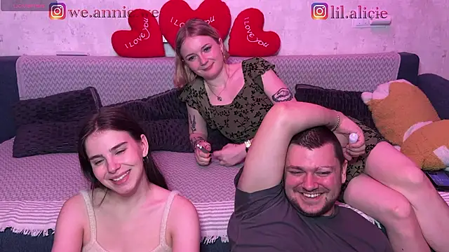 Sembang XXX Secara Langsung Sweety-Couple-